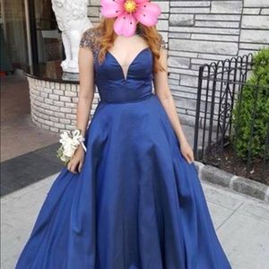 Sherri hill prom dress